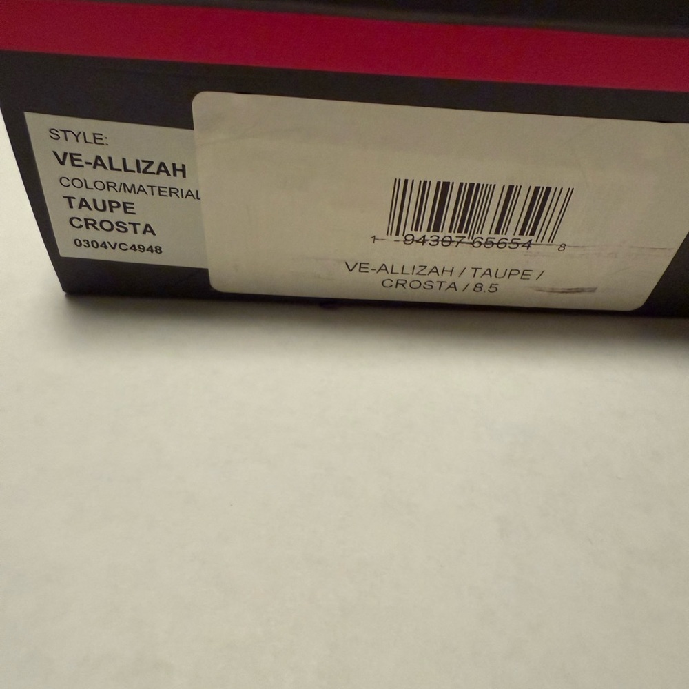 Vince Camuto Olive Lace-Up Ankle Boots - Picture 7 of 7
